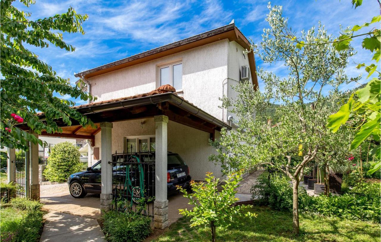 Nice Apartment In Rukavac With Kitchen Exteriér fotografie