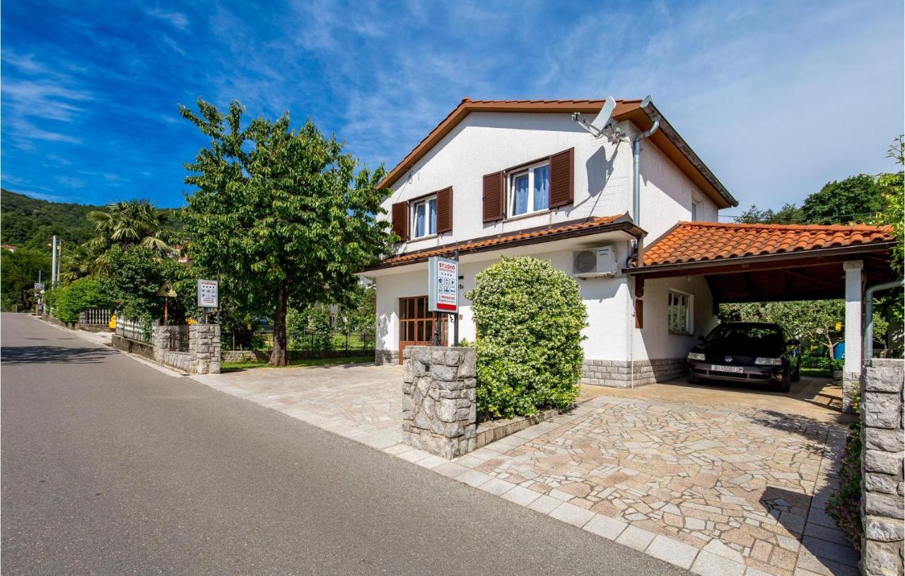 Nice Apartment In Rukavac With Kitchen Exteriér fotografie